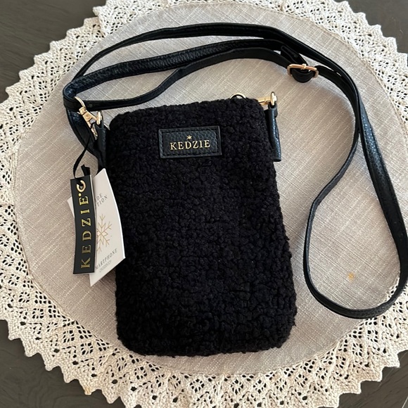 kedzie Handbags - Kedzie vegan Sherpa smartphone crossbody.